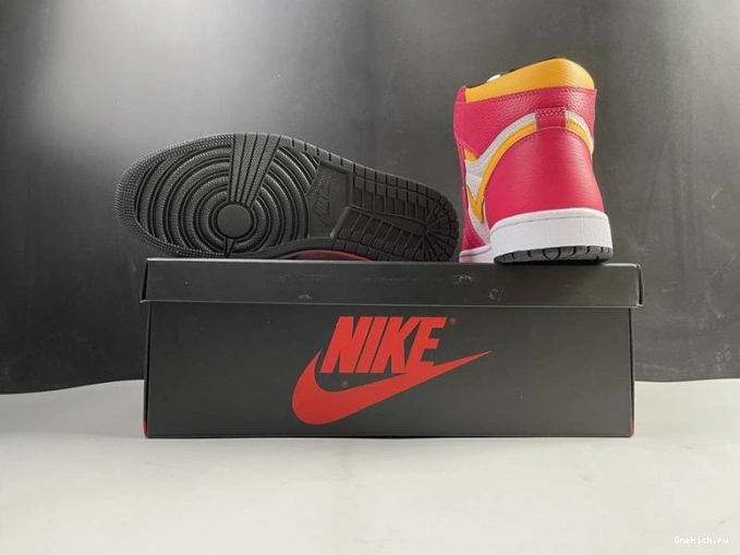 One Kick 555088-603 OGLight High Jordan Red 1 Fusion Air 0726